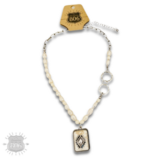 Western pearl bead pendant necklace