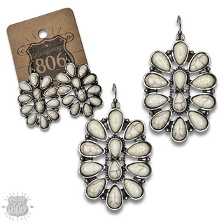 Western oval stone flower earring