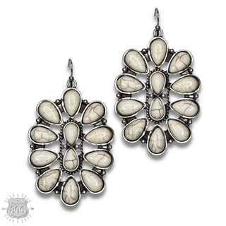 Western oval stone flower earring