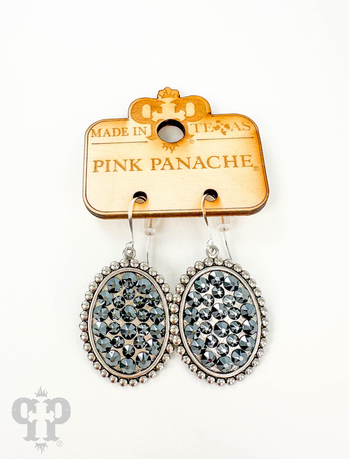 Austrian crystal small oval earring