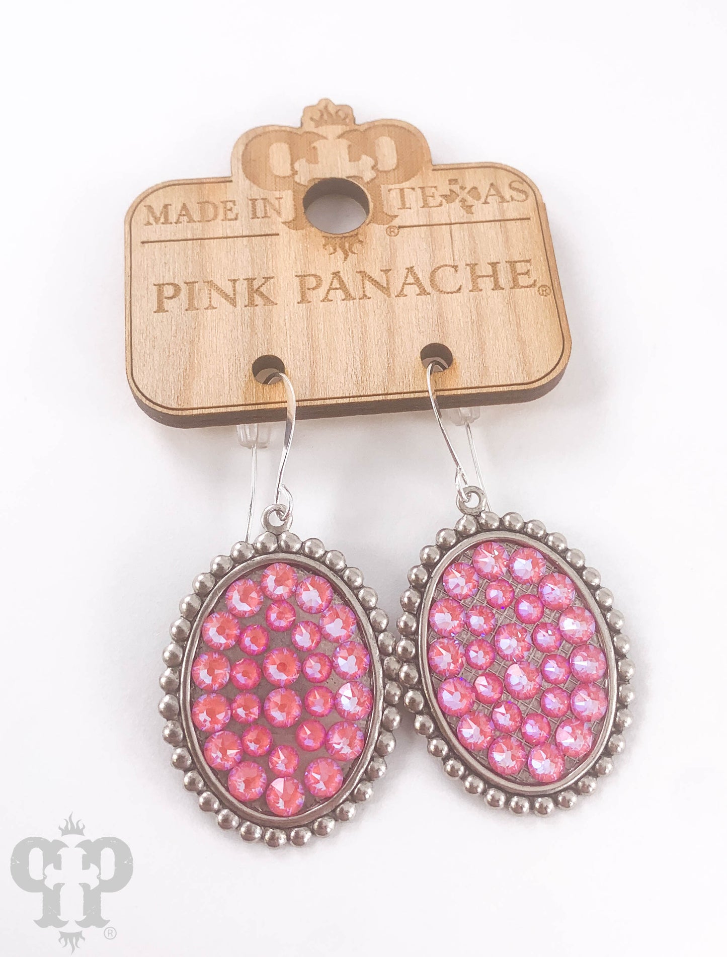 Austrian crystal small oval earring