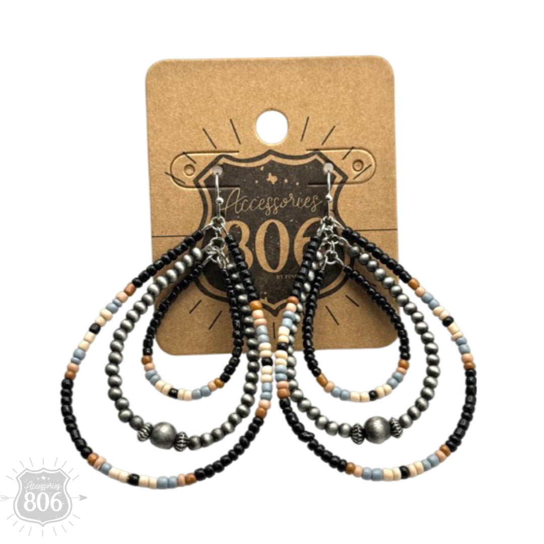 Seed bead triple teardrop earring