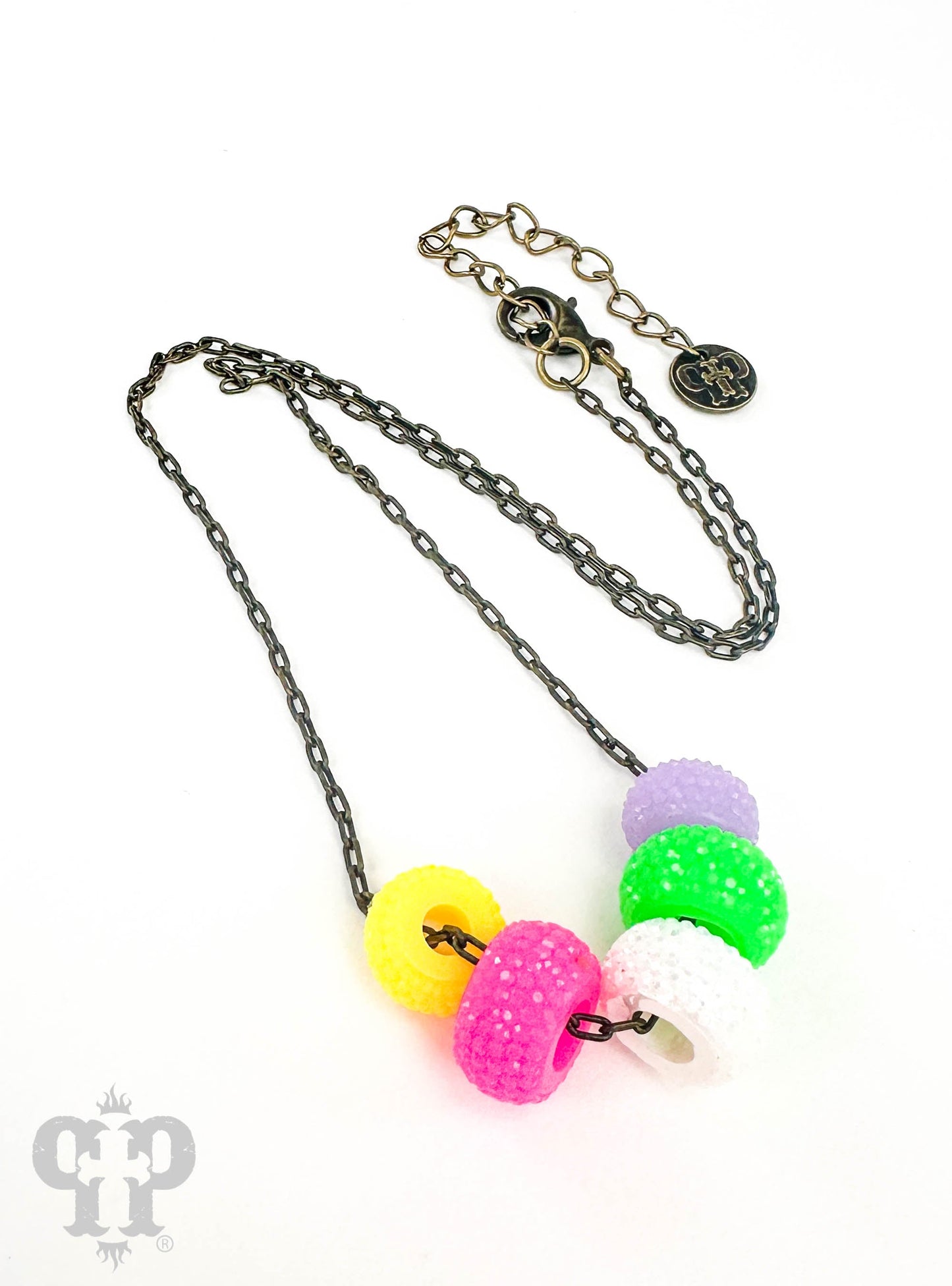 Sparkle wheel necklace