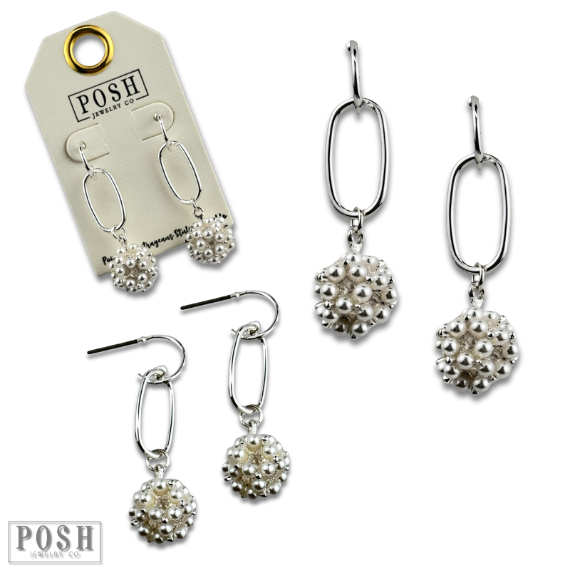 Pearl cluster earring