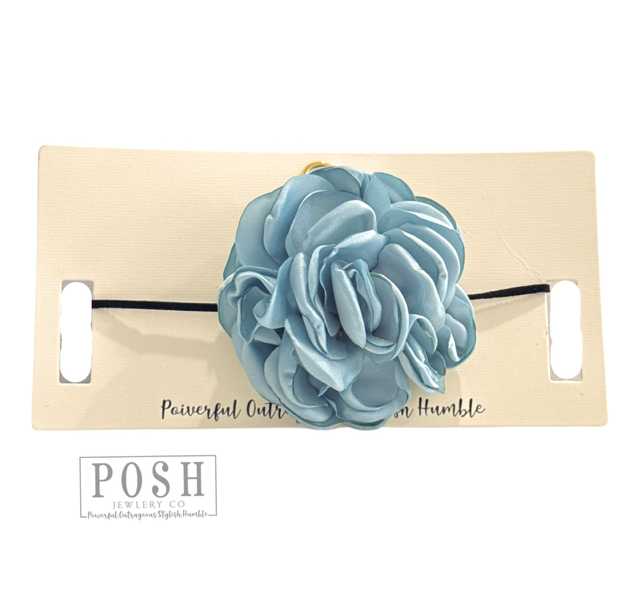 Flower choker necklace, last call