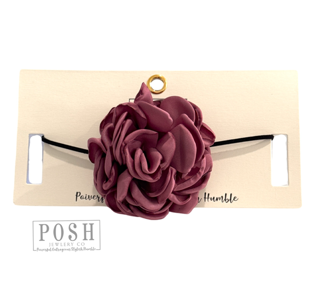 Flower choker necklace, last call