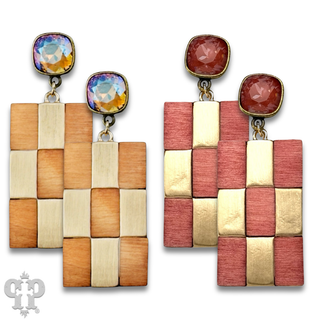 Checkerboard pattern dangle earring with Austrian crystal