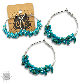 Stone chip hoop earring