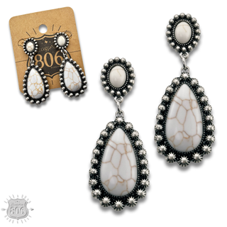 Stone teardrop in silver setting earring