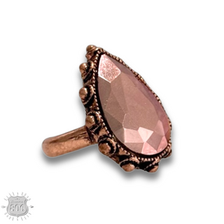 Rhinestone teardrop stretch ring