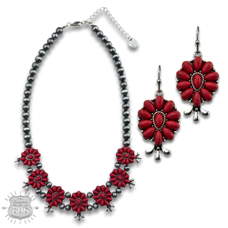 Stone flower squash blossom necklace set