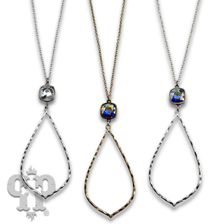 Teardrop chain necklace with Austrian crystal
