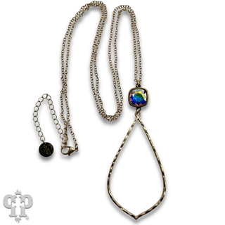 Teardrop chain necklace with Austrian crystal
