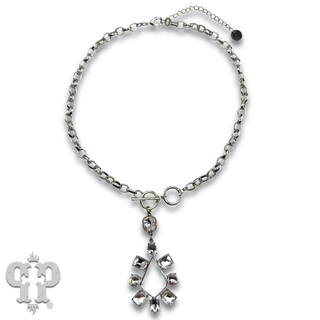 Rhinestone pendant necklace with Austrian crystal