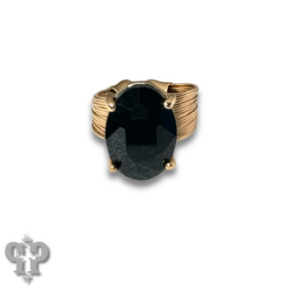 Oval rhinestone ring