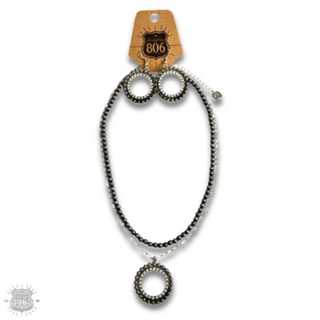 Burnished bead and pendant necklace set