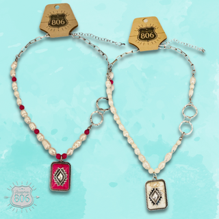 Western pearl bead pendant necklace
