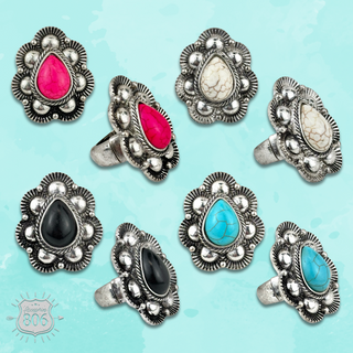 Scalloped stone teardrop stretch ring
