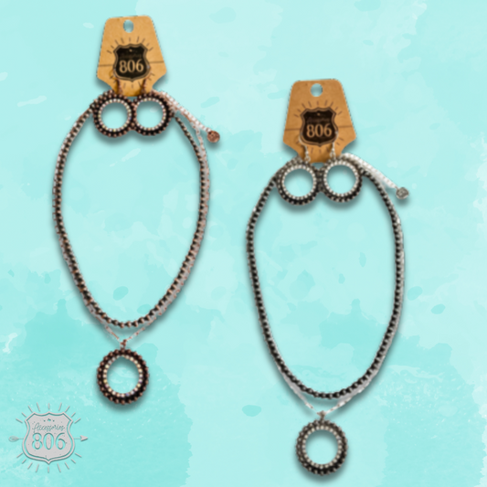 Burnished bead and pendant necklace set