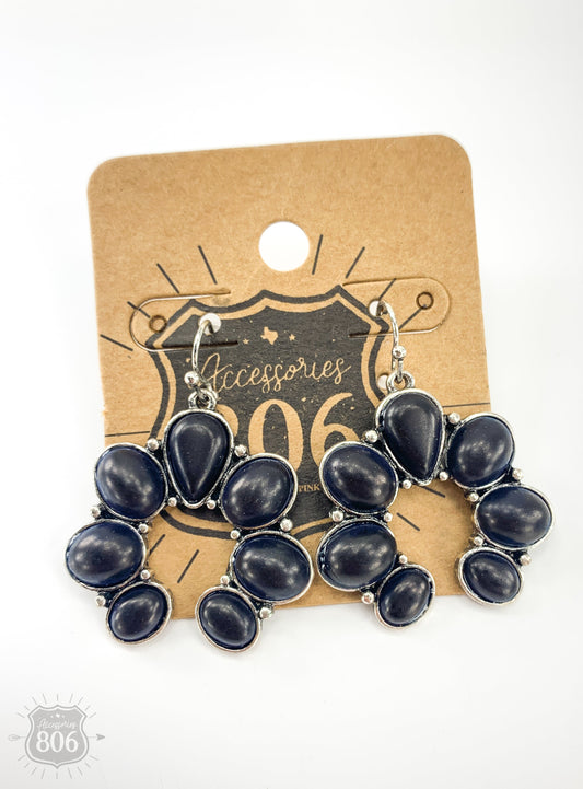 Naja stone filled blossom earring, last call