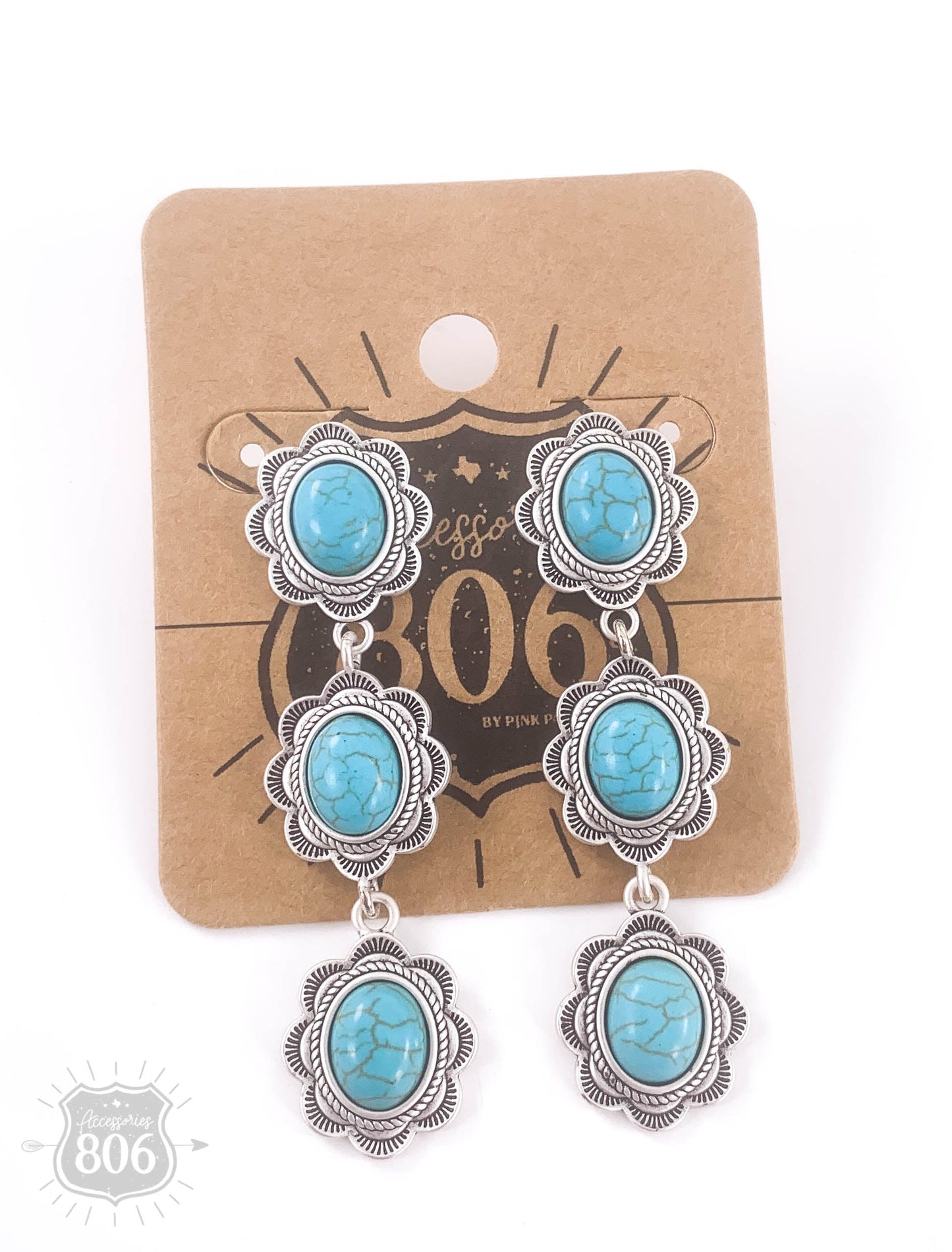 Triple stone scalloped concho earring