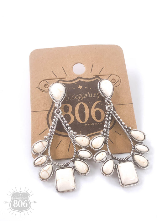 Decorative stone chandelier earring