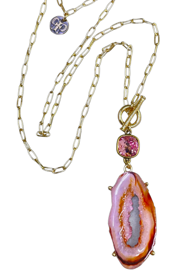 Druzy pendant necklace with Austrian crystal