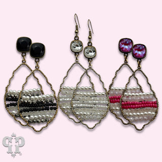 Diamond shape teardrop earring with a crystal from Swarovski®
