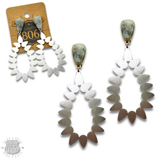 Silver cutwork teardrop earring