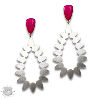 Silver cutwork teardrop earring