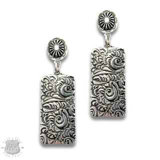 Tooled look metal earring