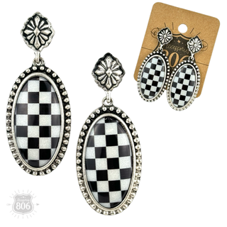 Checkerboard print oval earrings