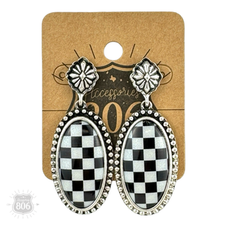 Checkerboard print oval earrings