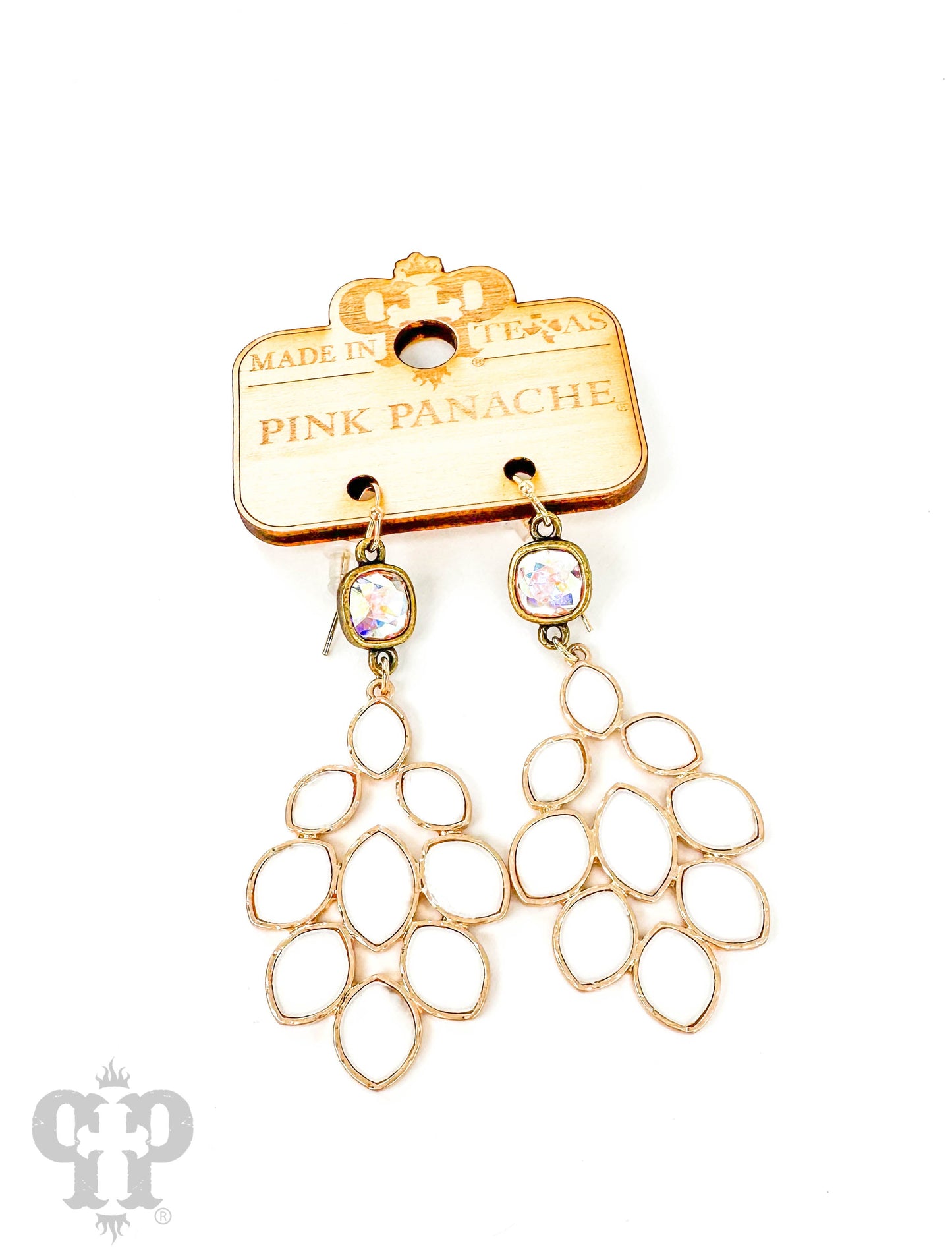 White chandelier earring with Austrian crystal