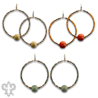 Seed bead circle earring with raffia bead and Austrian crystal
