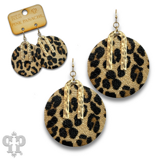 Pebbled leather circle earring