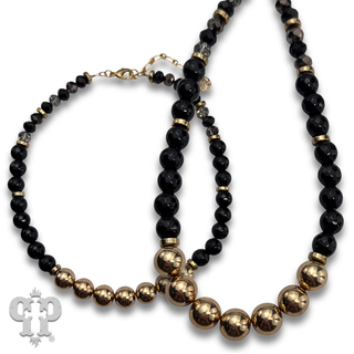 Faceted stone round bead necklace