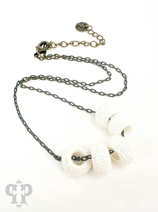 Sparkle wheel necklace