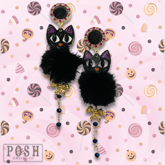 Black cat pom-pom earring