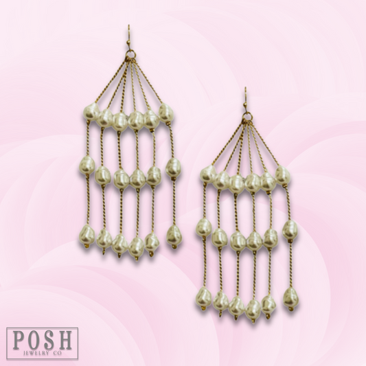 Chain and pearl fringe earring