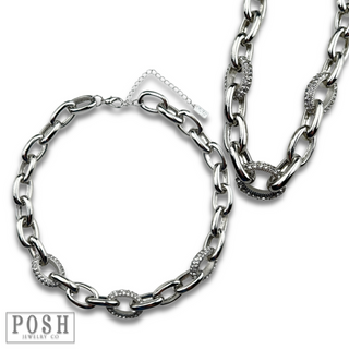 Oval and rhinestone link chain necklace