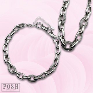 Oval and rhinestone link chain necklace