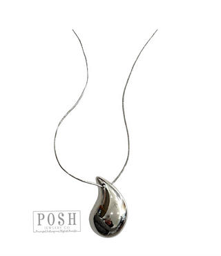 Raindrop pendant, fine chain necklace