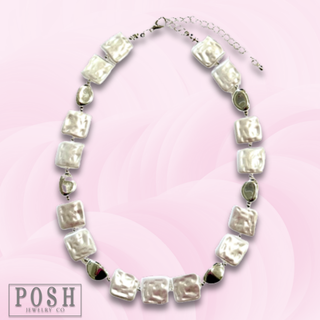 Pearl bead necklace