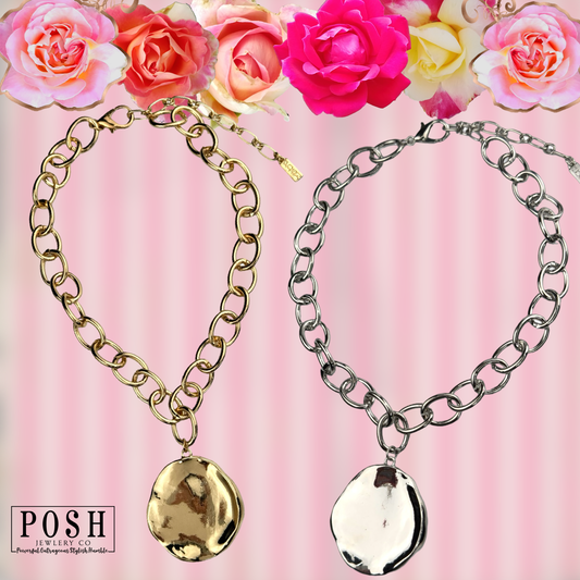 Medallion necklace