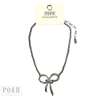 Large infinity bow on wheat chain necklace