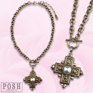 Antique look cross pendant on toggle chain necklace