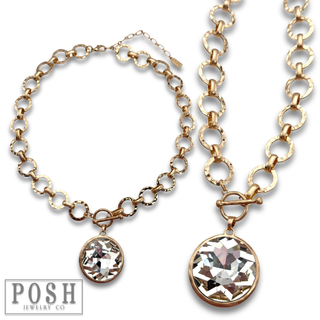 Chunky chain and round pendant necklace