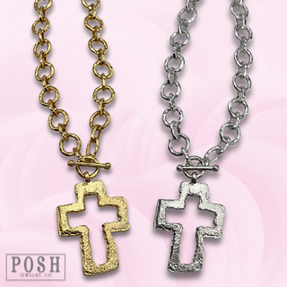 Chunky chain and cross pendant necklace