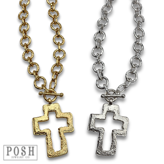 Chunky chain and cross pendant necklace